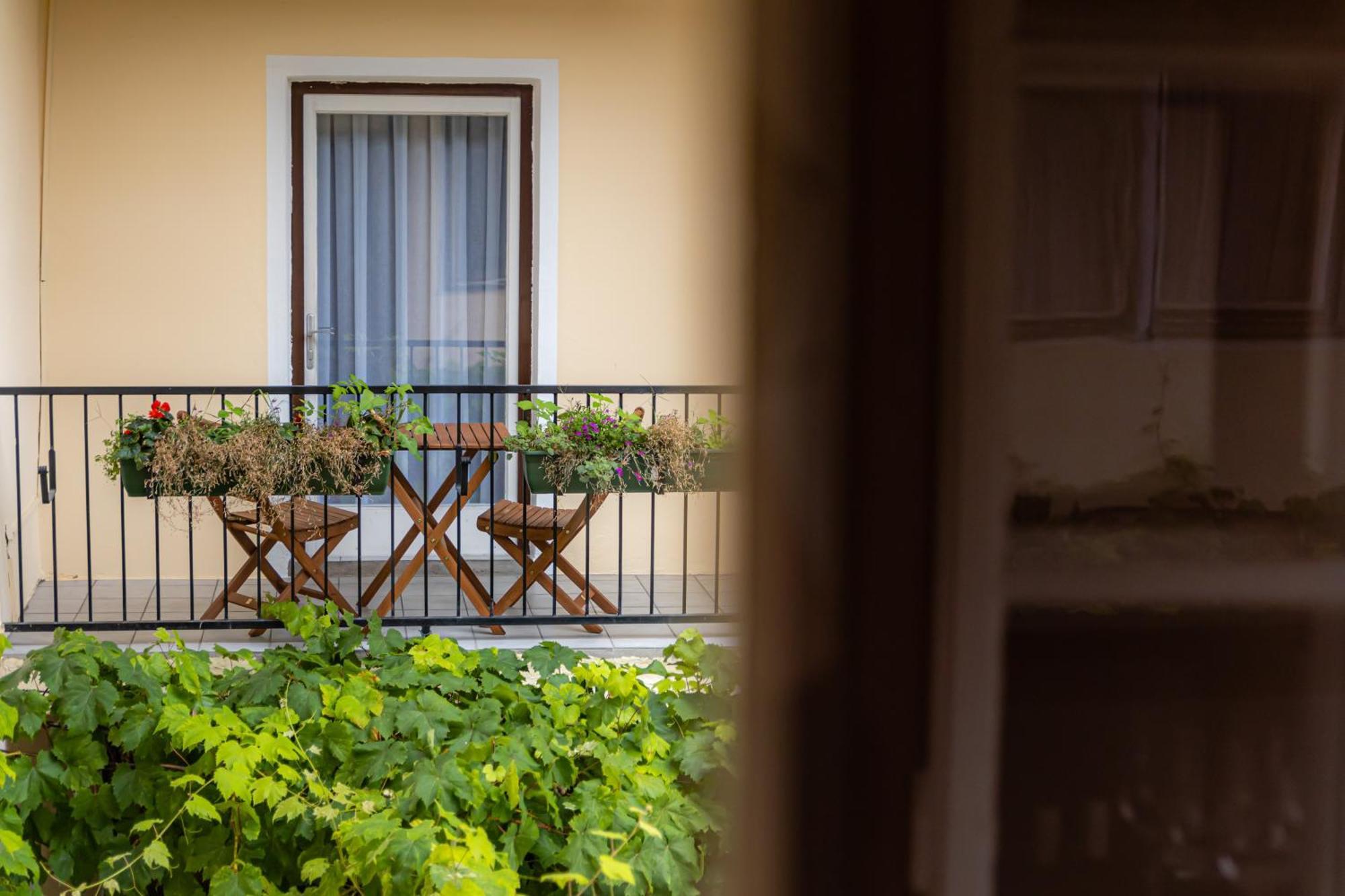 Gruener Baum Wachau - Retro Fruehstueckspension Маутерн Экстерьер фото